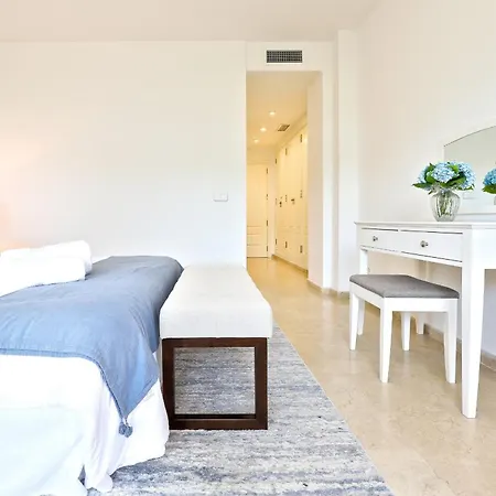 Monteros Palm With Garden And Bbq Apartment