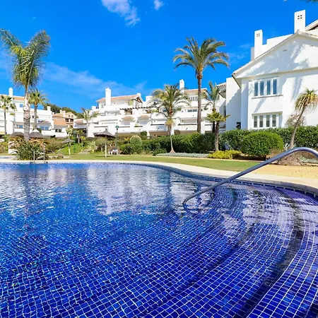 Monteros Palm With Garden And Bbq