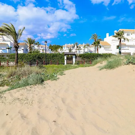 Monteros Palm With Garden And Bbq Apartment